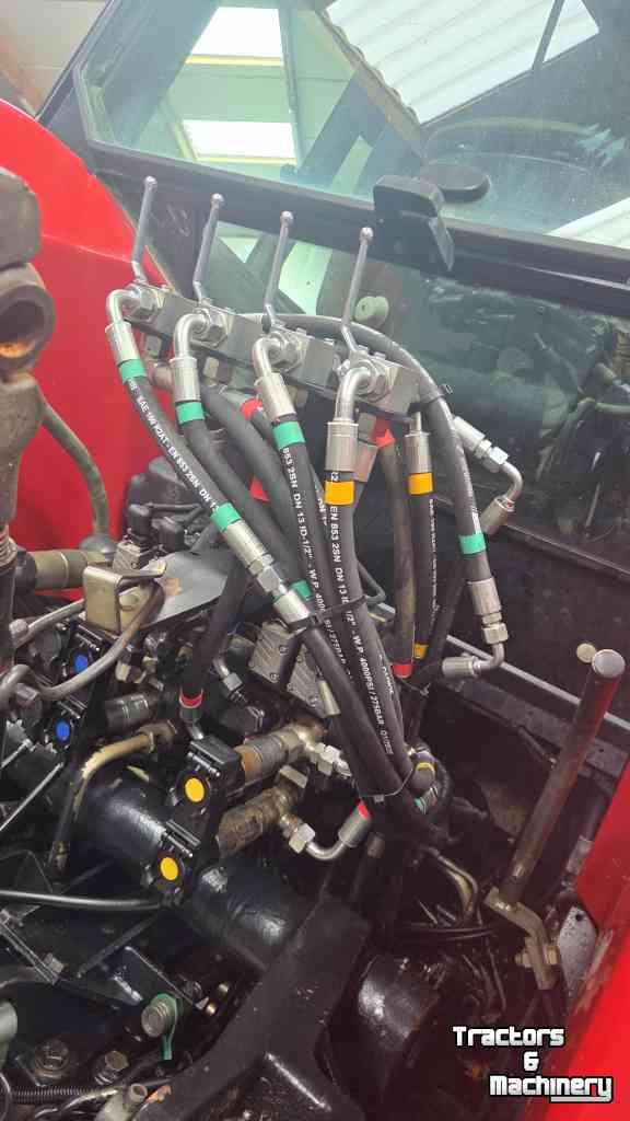 Chargeur frontal Steyr cvt