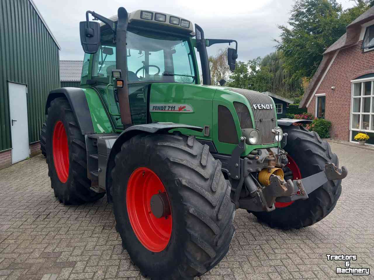 Tracteur Fendt 711 Vario TMS