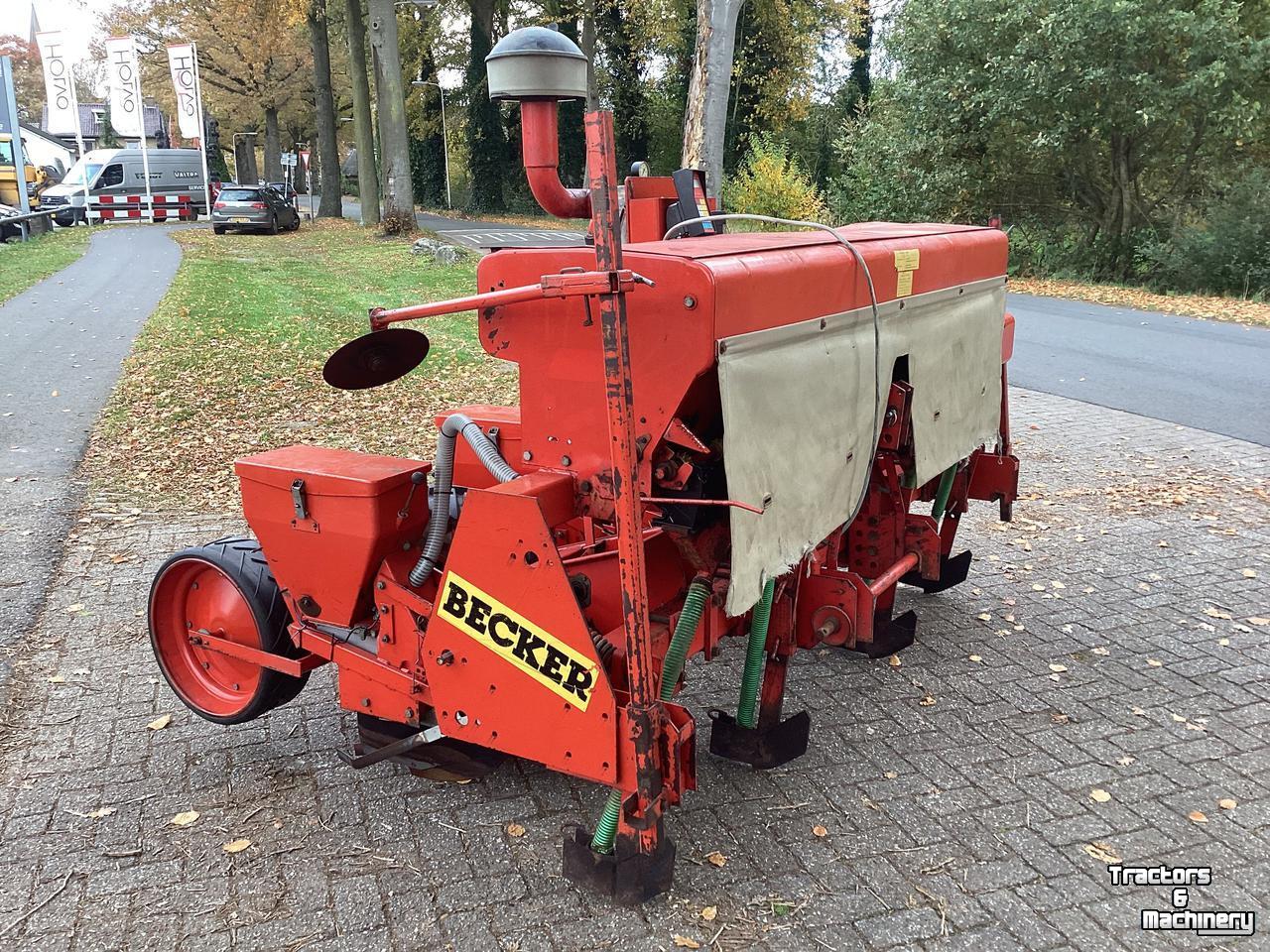 Semoir Becker Aeromat