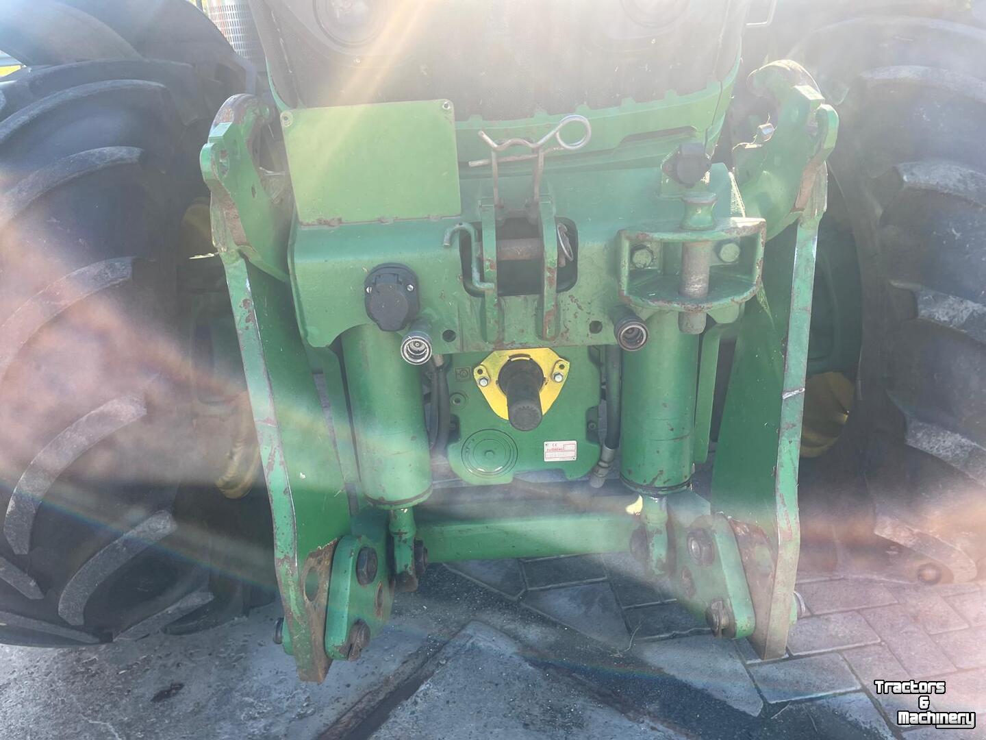 Tracteur John Deere 6150R