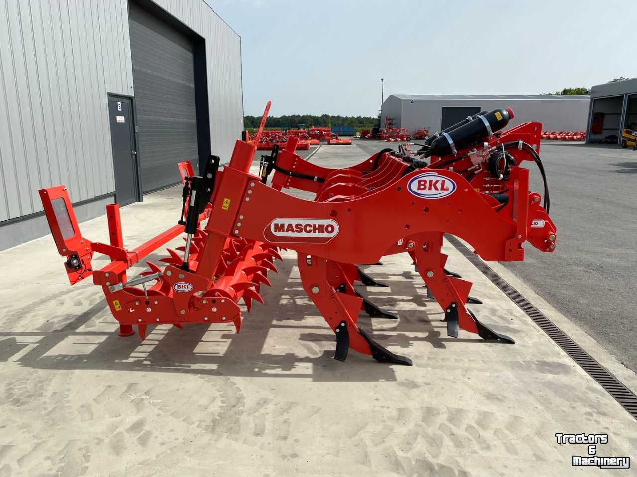 Décompacteur Maschio Artiglio 300/7 Hydropneumatic