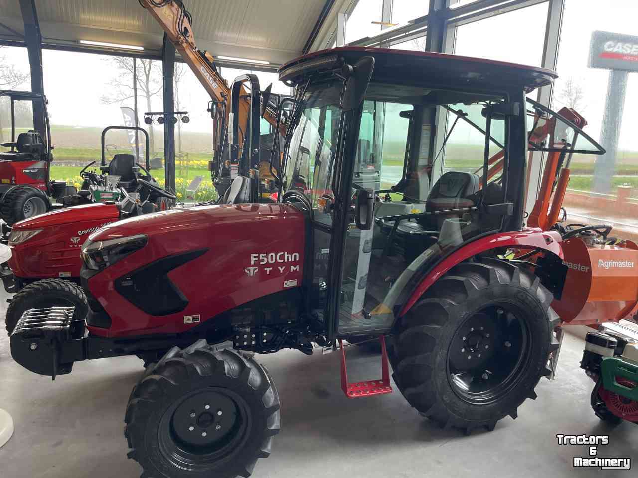 Tracteur TYM Tym 50 hydrostaat ACTIE PRIJS! nieuwe trekker eventueel met voorlader