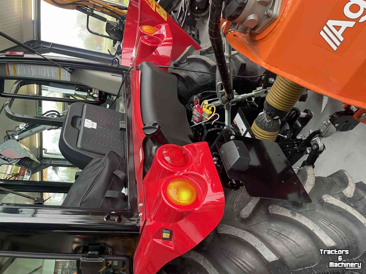 Tracteur TYM Tym 50 hydrostaat ACTIE PRIJS! nieuwe trekker eventueel met voorlader