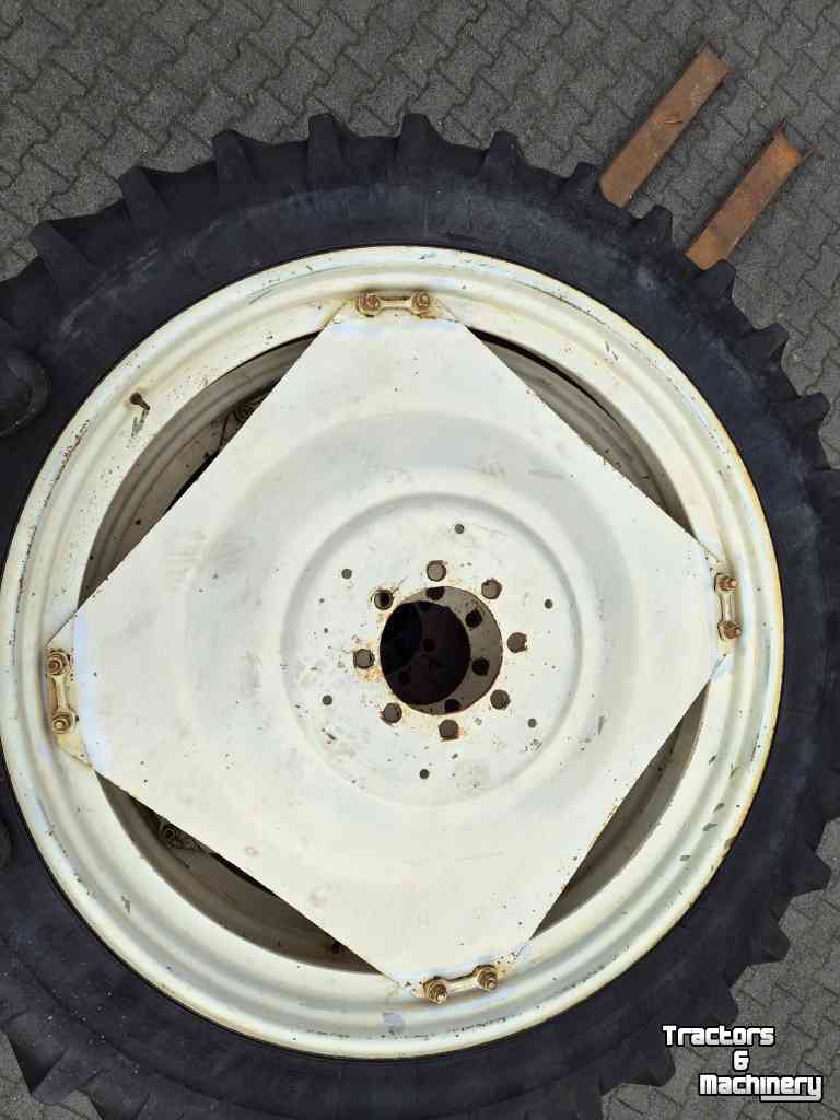 Roues, Pneus, Jantes, Barillets Jumelage Michelin 4 stuks 320/90R54, cultuurwielen veldspuit