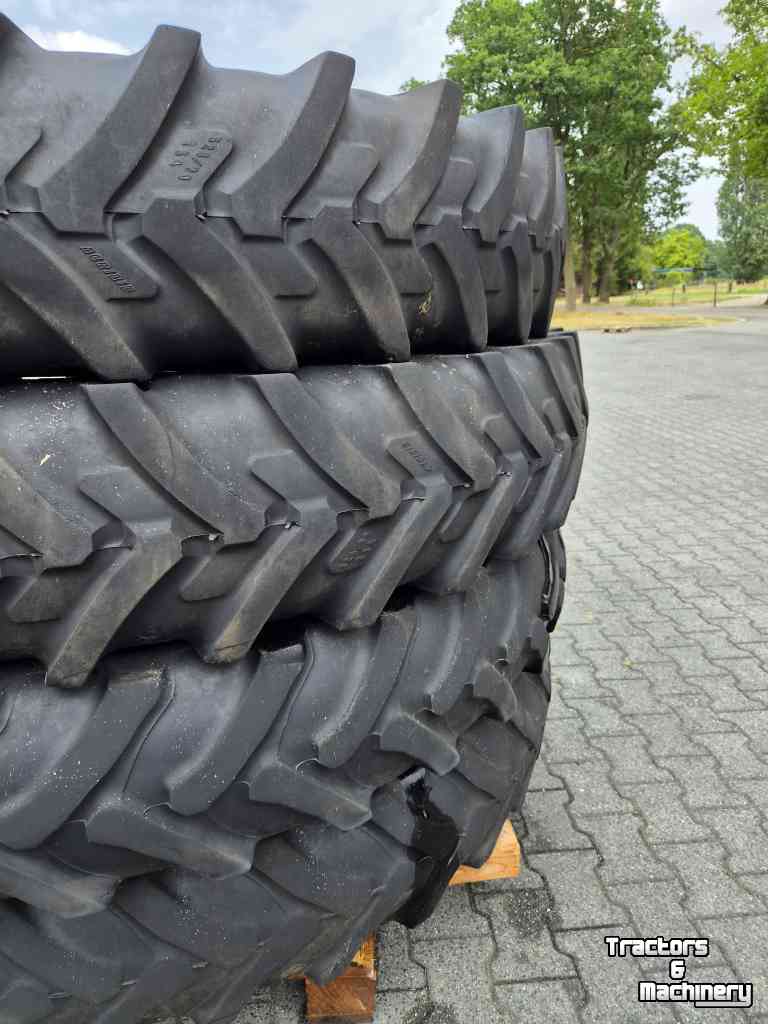 Roues, Pneus, Jantes, Barillets Jumelage Michelin 4 stuks 320/90R54, cultuurwielen veldspuit