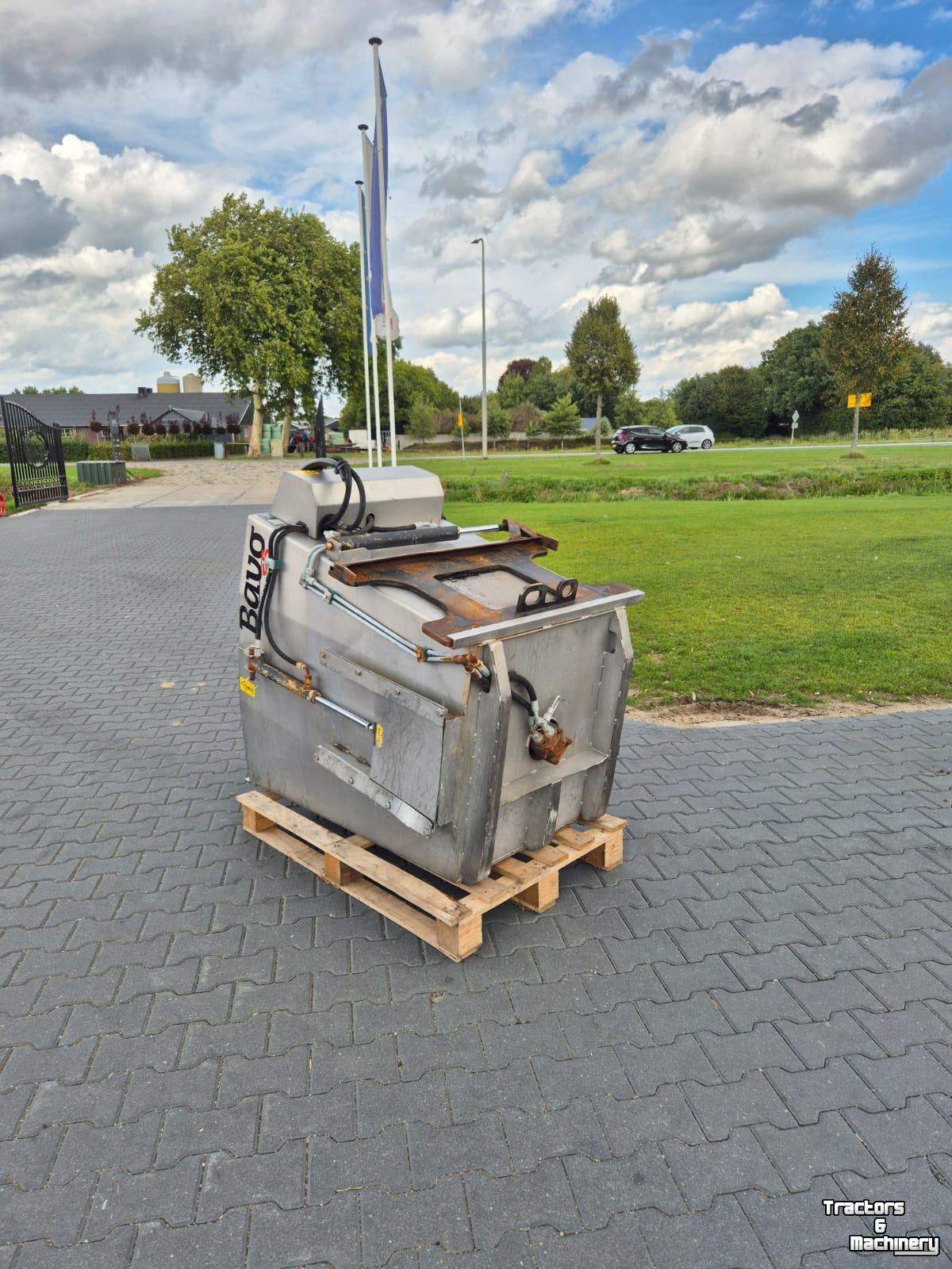 Bac distributeur Bavo Voermengbak