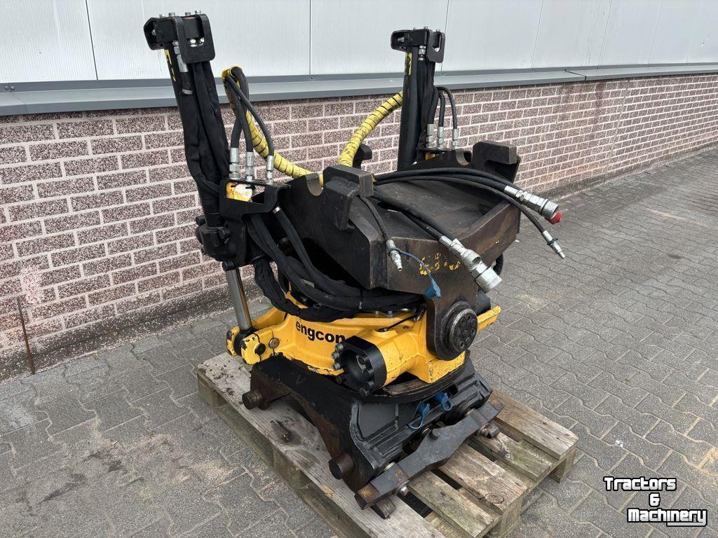 Rotateurs Engcon EC226