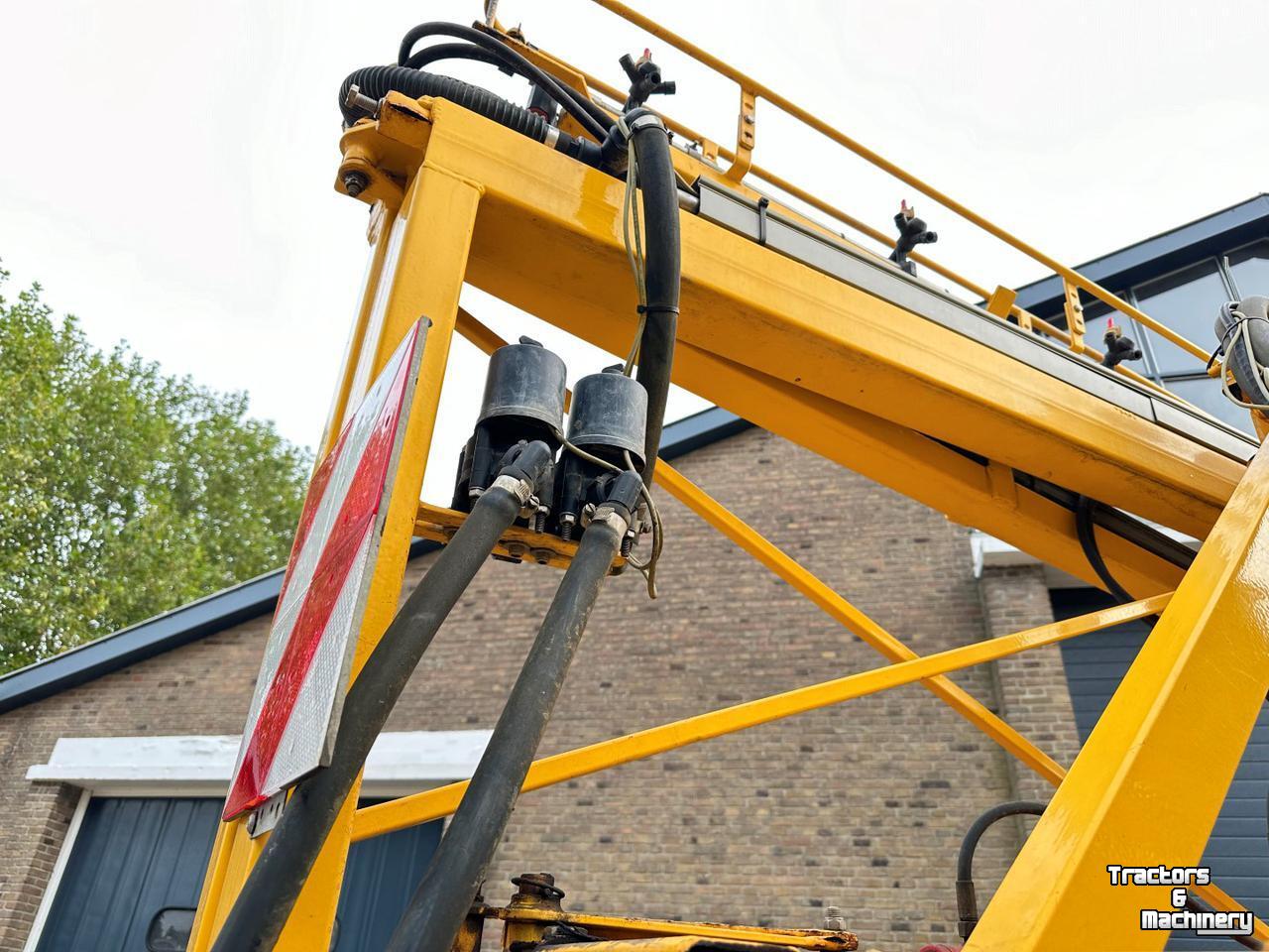 Pulvérisateur trainé Dubex Mentor 40 mtr