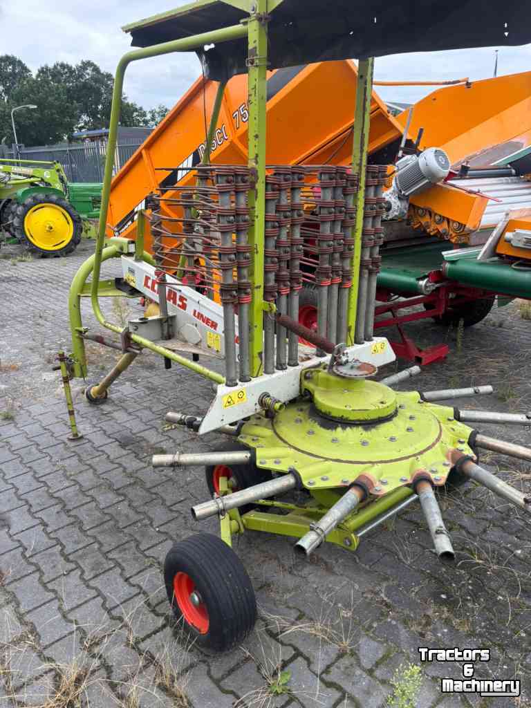 Andaineur Claas Liner 430 S