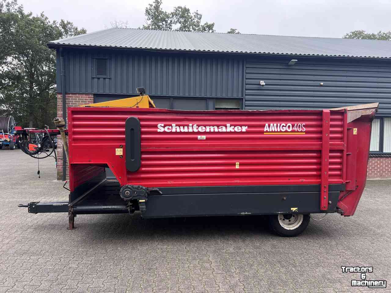 Distributeur de fourrage en bloc Schuitemaker Amigo 40S