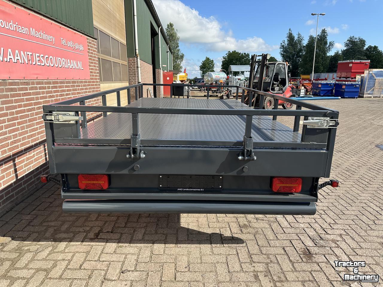 Remorque AGM Bakkenwagen voor achter een kraan/shovel