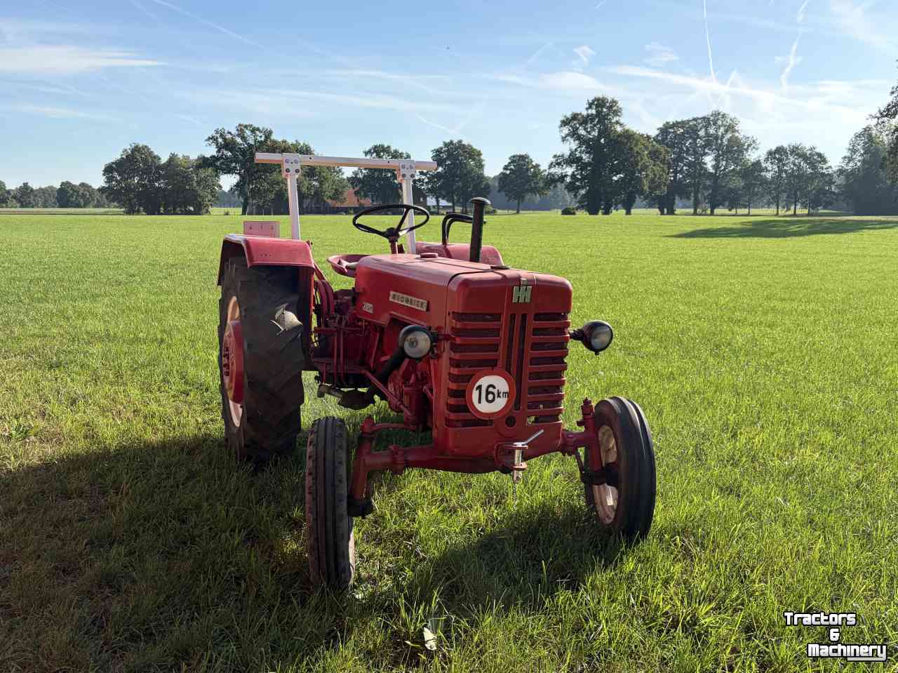 Tracteurs anciens McCormick D326