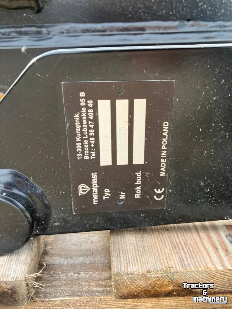 Autres tracteurs et accessoires  metalplast Adapter CNH naar Euro
