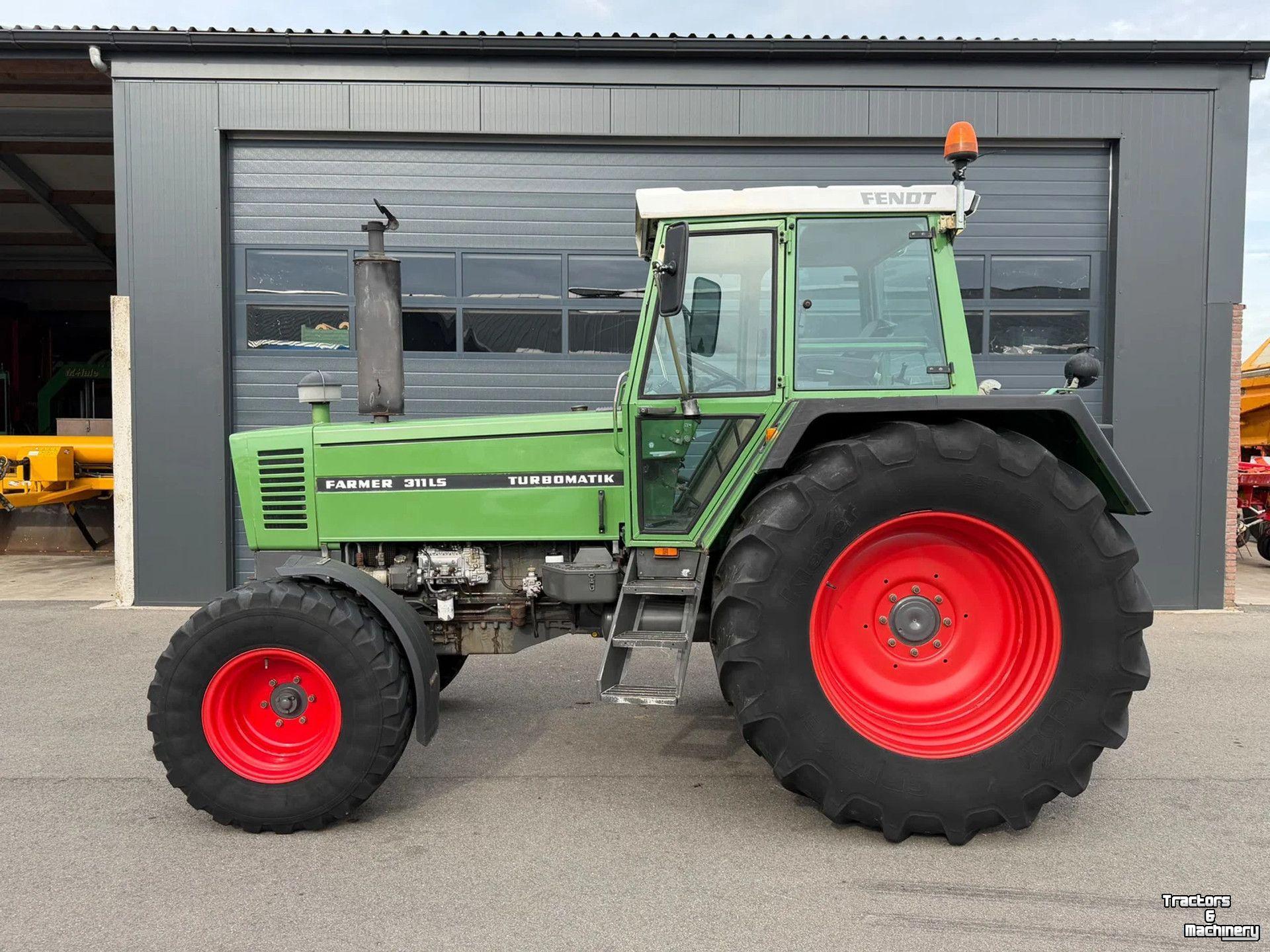 Tracteur Fendt Farmer 311 LS Turbomatik