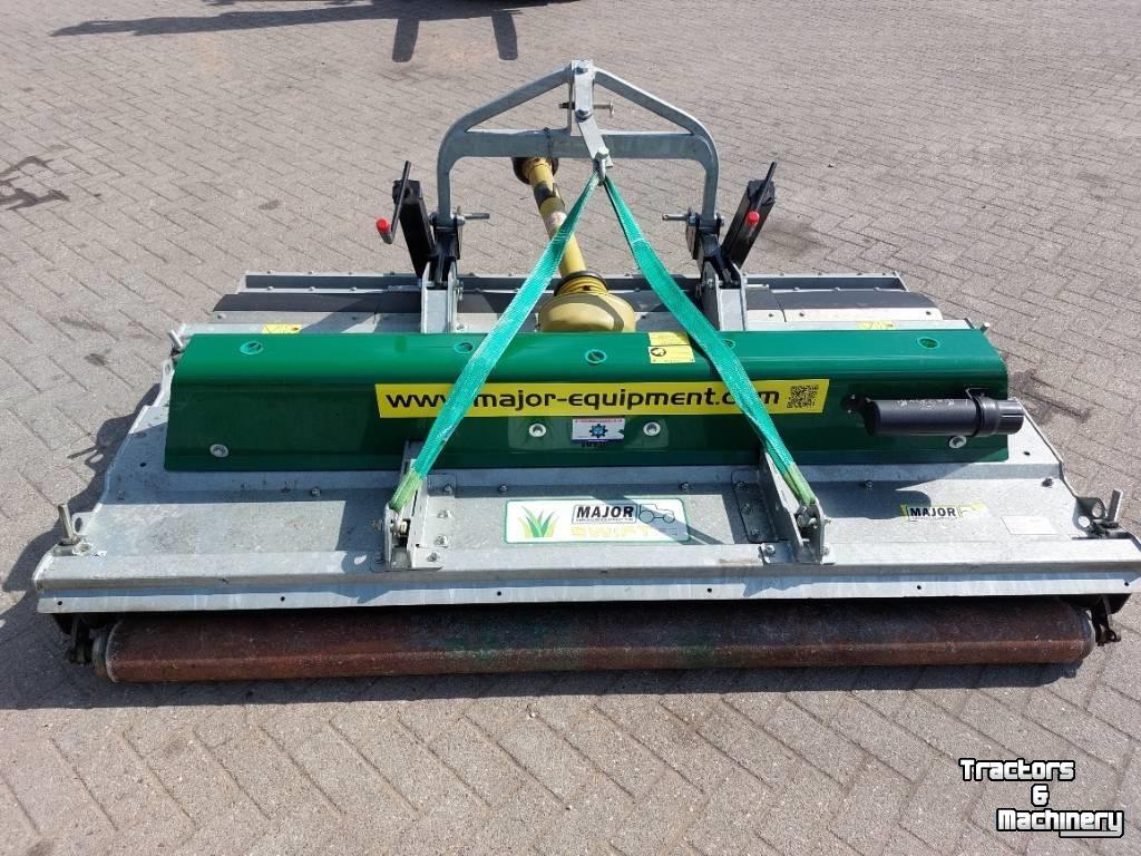 Faucheuse Major maaier MJ 71 240