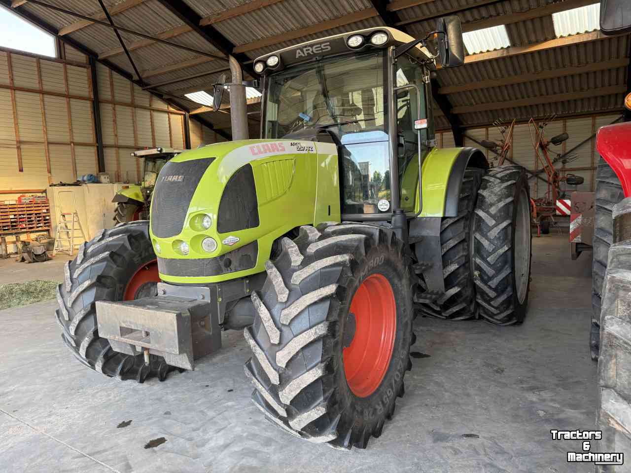 Tracteur Claas 657 ATZ