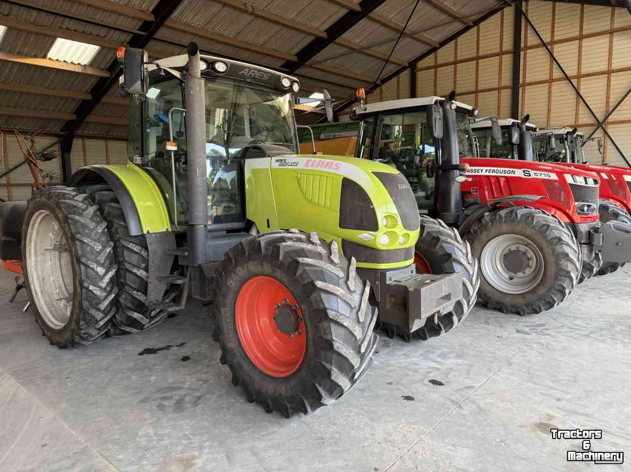 Tracteur Claas 657 ATZ