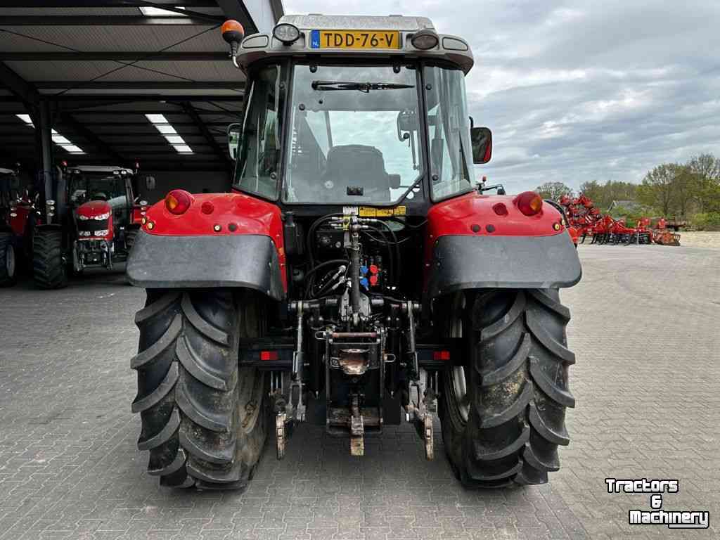 Tracteur Massey Ferguson 5455 Dyna-4 Tractor