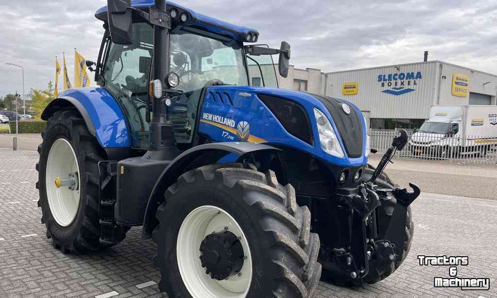 Tracteurs New Holland T7.245AC Stage V Tractor