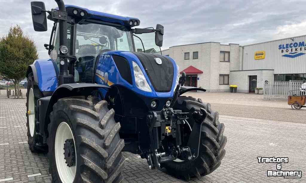 Tracteurs New Holland T7.245AC Stage V Tractor