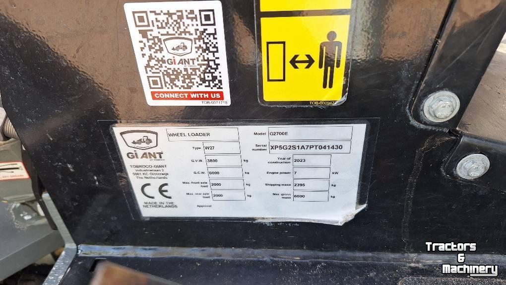 Chargeuse sur pneus Giant G2700E
