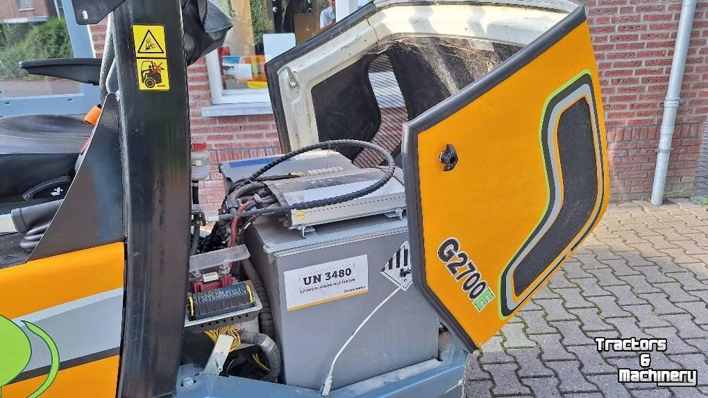 Chargeuse sur pneus Giant G2700E