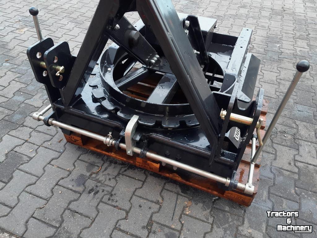 Déchiqueteuse de bois TP 200 driepuntsbok draaibaar