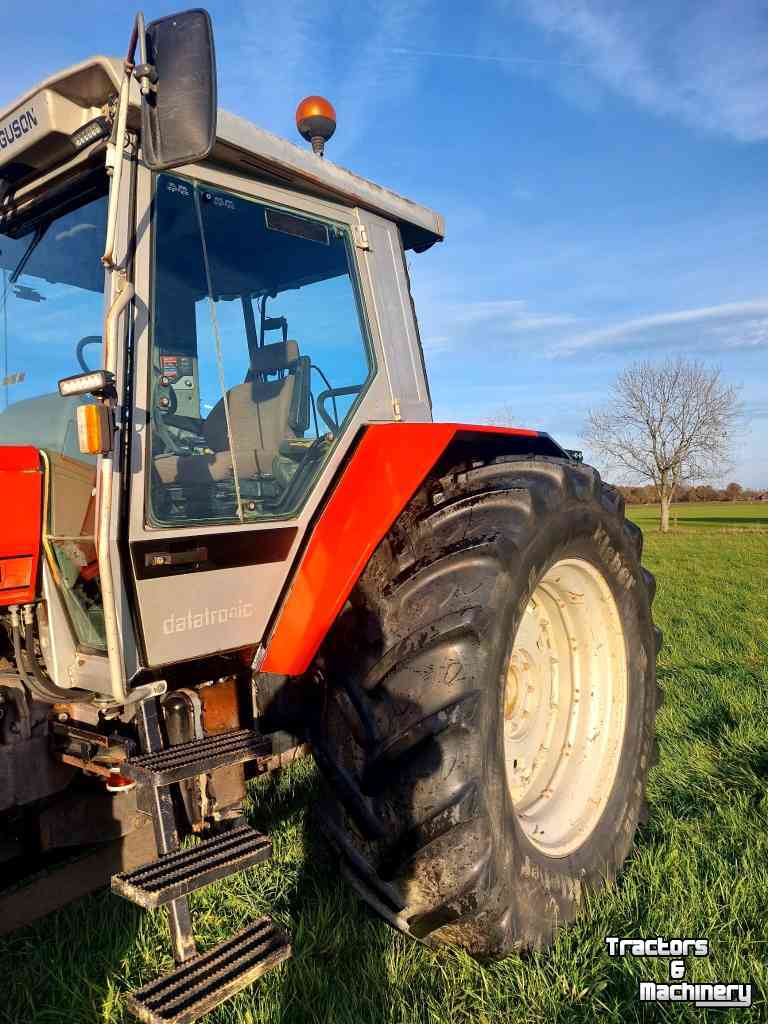 Tracteur Massey Ferguson 3670