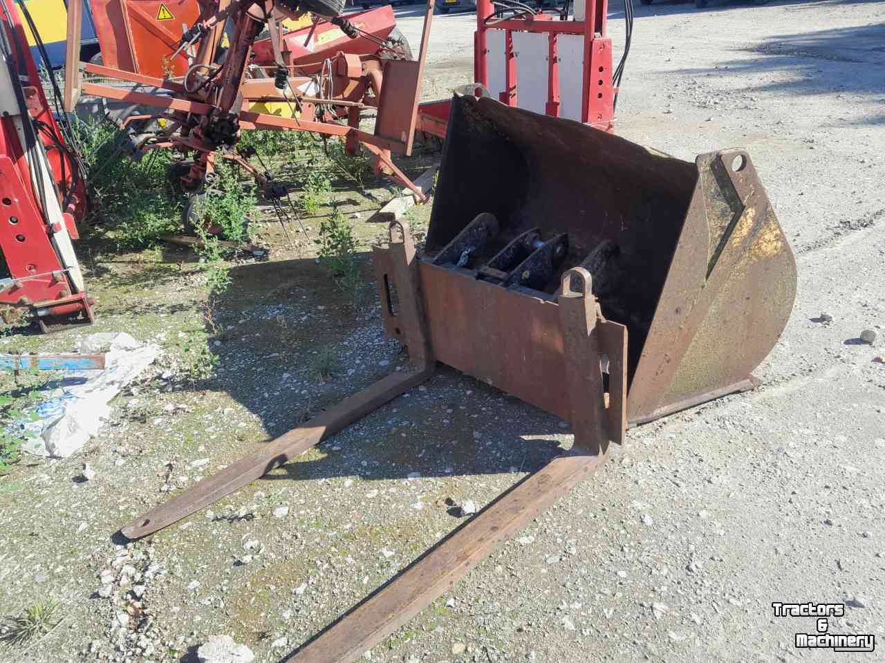 Chargeuse sur pneus Hanomag 15F