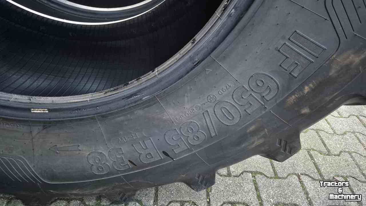 Roues, Pneus, Jantes, Barillets Jumelage Kleber IF650/85R38 Topker IF