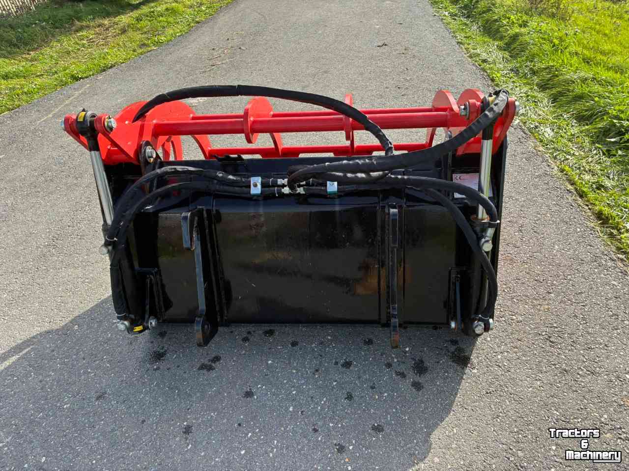 Bennes preneuse Boxer Pelikaanbak 1.20 overjarig ! Giant aanspan