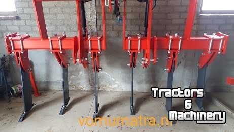 Décompacteur ADV Technik Voorzetwoeler vomumatra met stand. hydr. hef