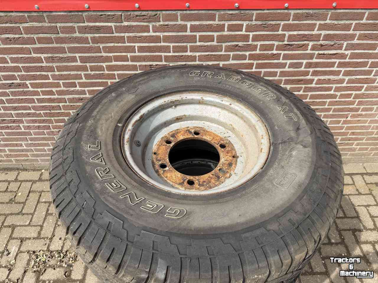 Roues, Pneus, Jantes, Barillets Jumelage  4 banden 33x12.50