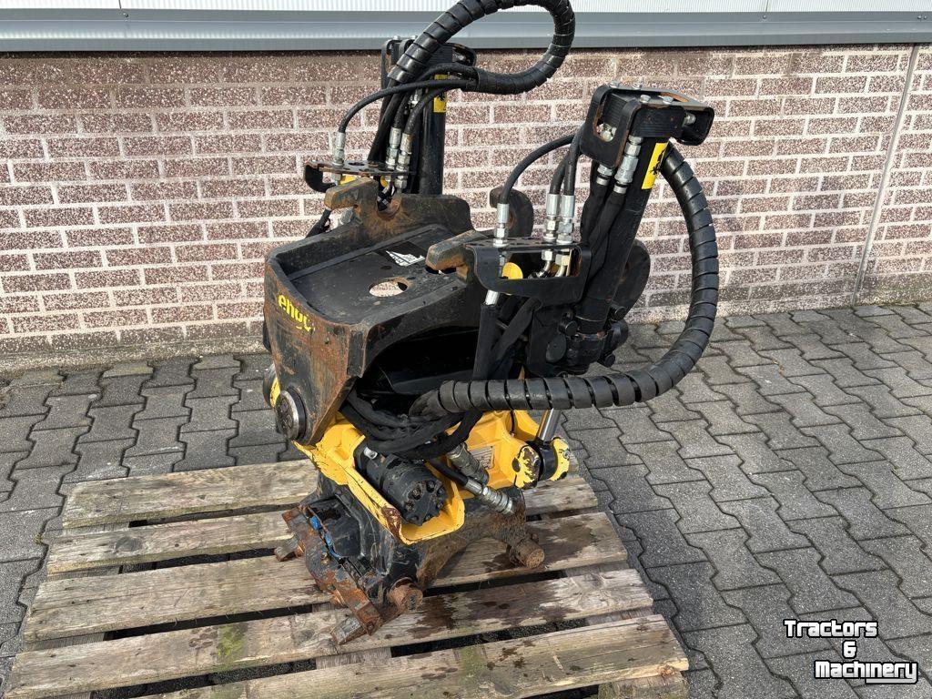 Rotateurs Engcon EC209BS