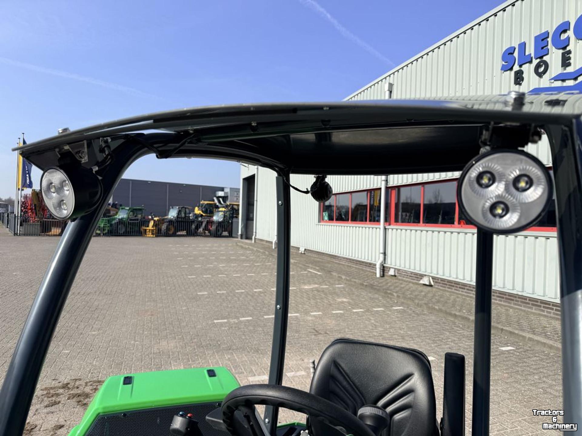 Chargeuse sur pneus Avant 528 TDL