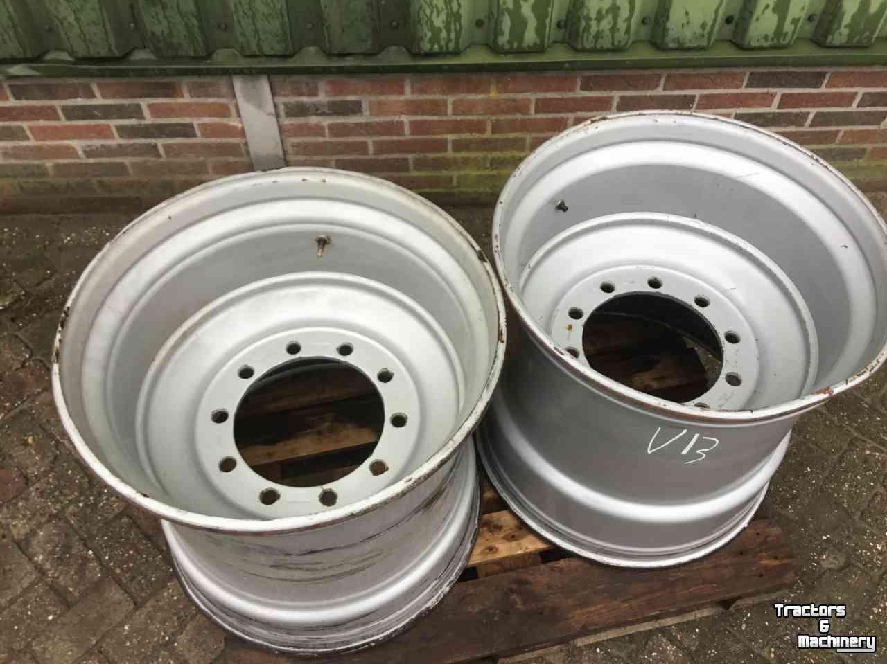 Roues, Pneus, Jantes, Barillets Jumelage  SV.24.00x26,5 TH2