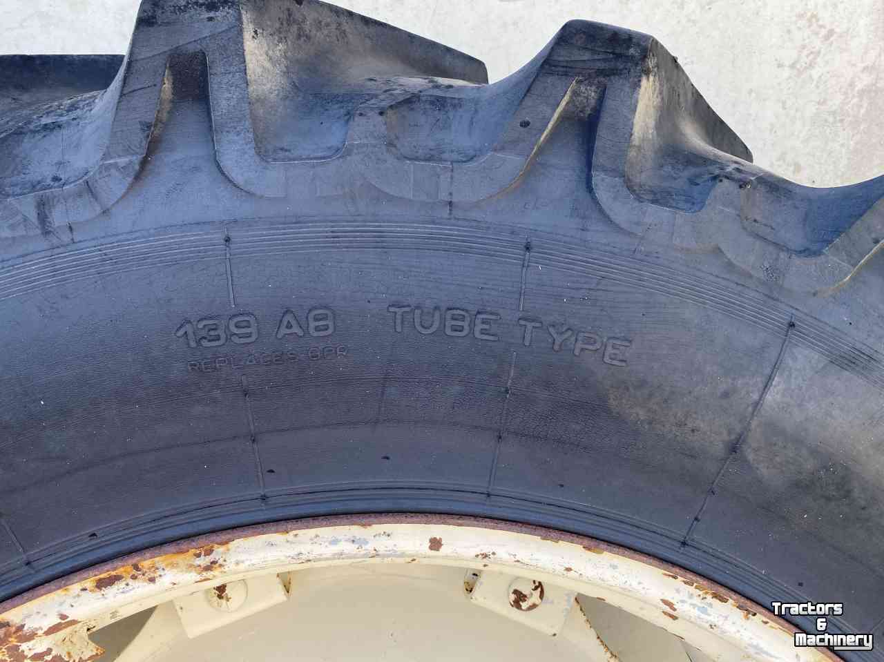 Roues, Pneus, Jantes, Barillets Jumelage Stomil 16.9-34 (420/85R34, R34, 34inch)