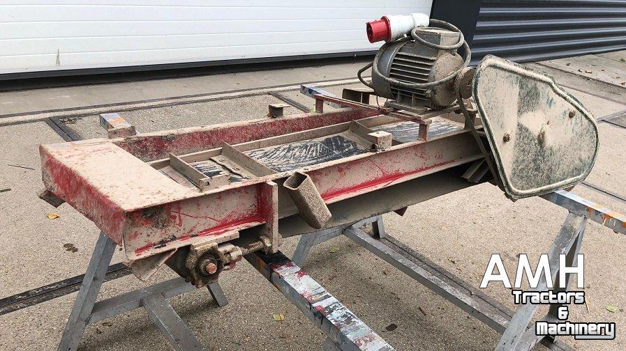 Convoyeur élévateur  Opvoerband 1560X400 OPVOERBAND ELEVATORBAND ELEVATOR BELT FÖRDERBAND STEIGBAND