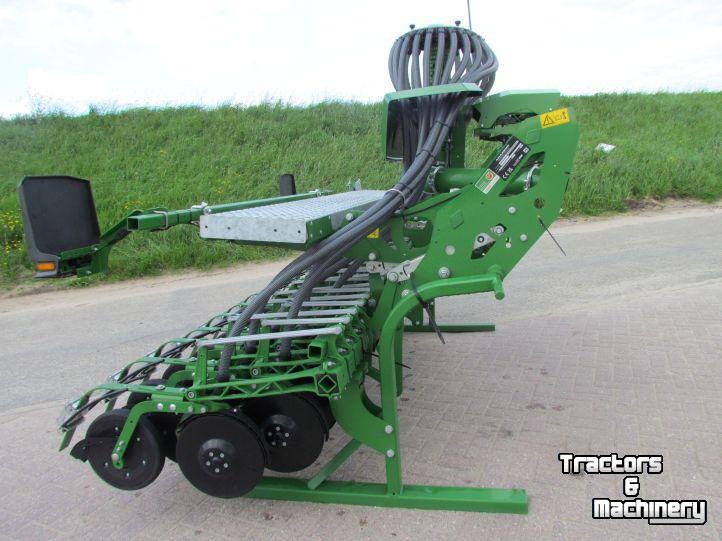 Semoir Amazone Avant 3002 Aanbouwzaaimachine