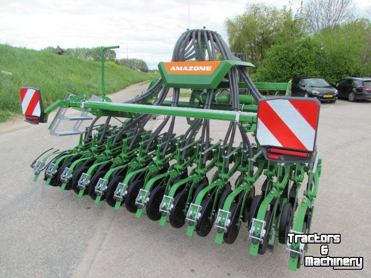 Semoir Amazone Avant 3002 Aanbouwzaaimachine