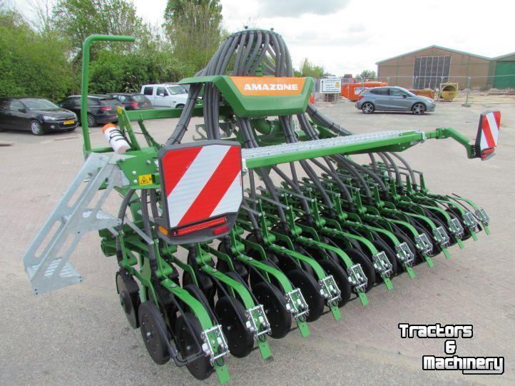 Semoir Amazone Avant 3002 Aanbouwzaaimachine