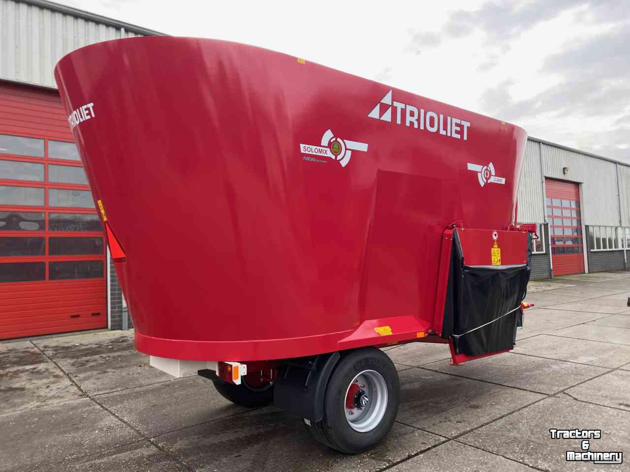 Mélangeuse Verticale Trioliet Solomix 2-2400 Shifttronic voermengwagen