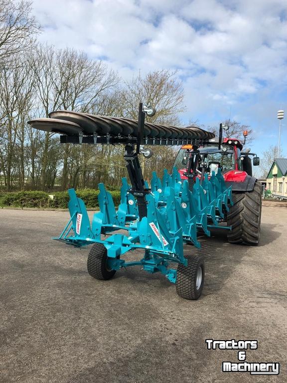 Autres matériel et accessoires de travail du sol Kramer ECO ploeg EMMEGIEMME on land in de veur
