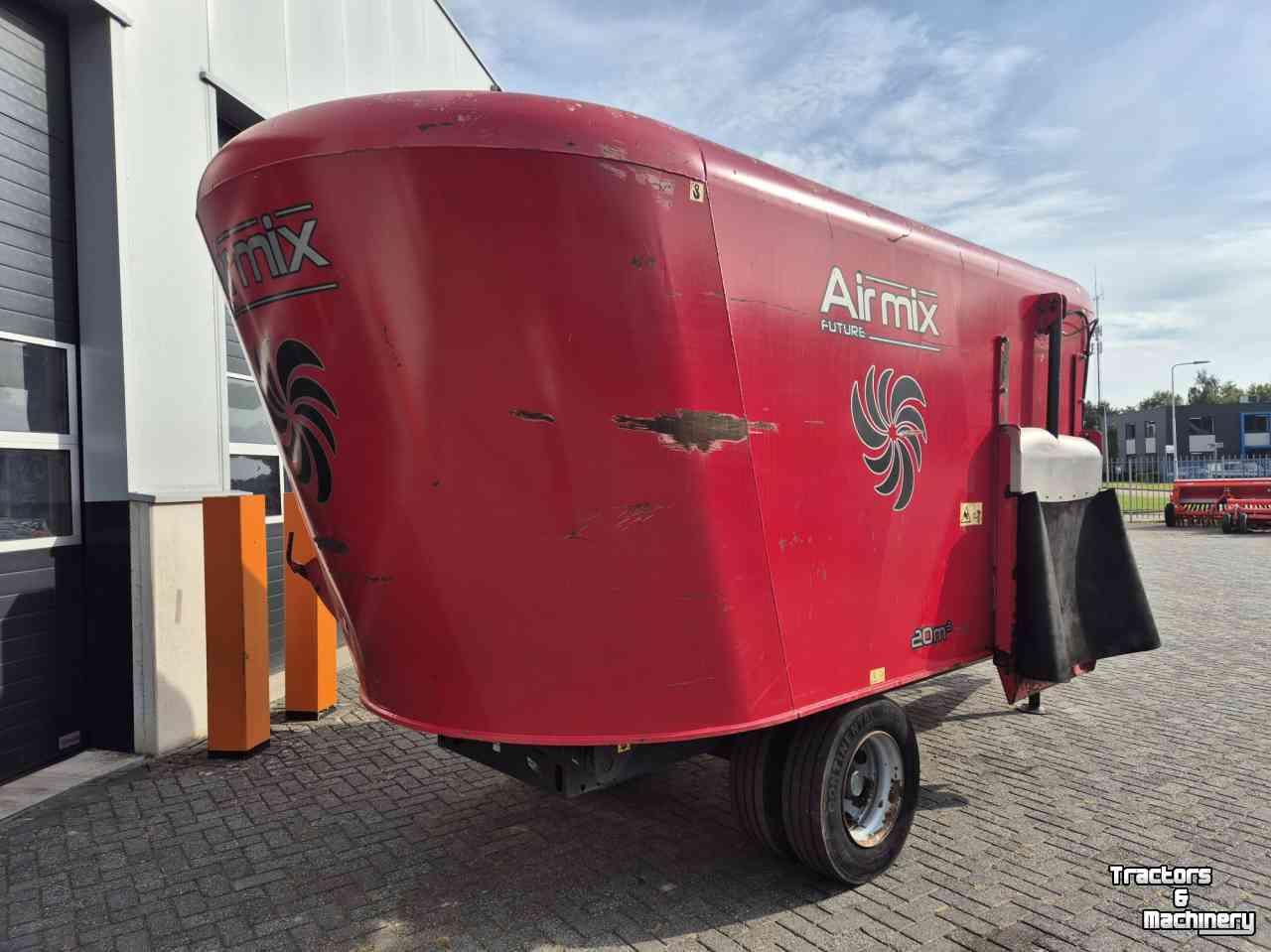 Mélangeuse Verticale Peecon Airmix 20 M3 voermengwagen