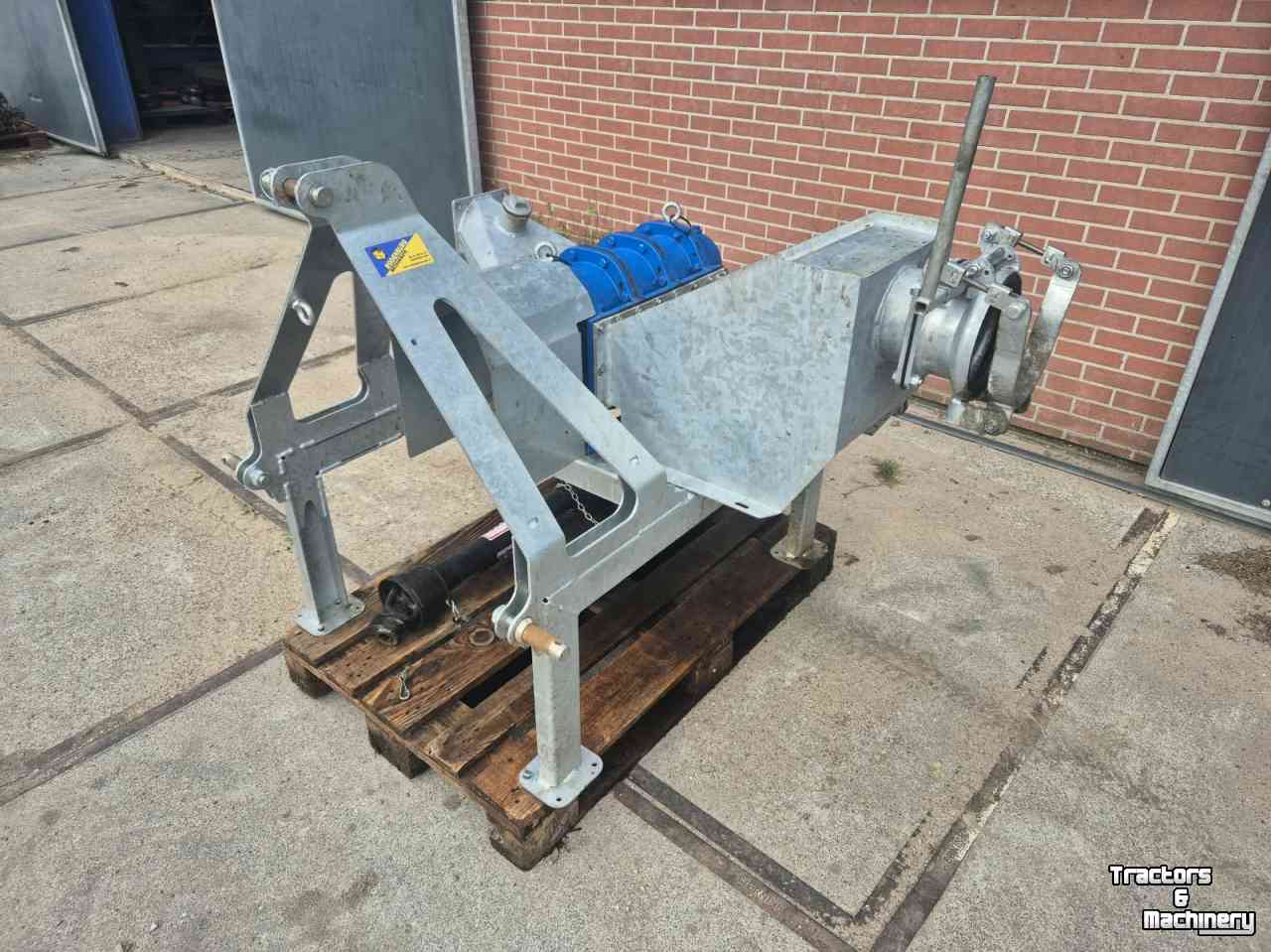 Pompe à lisier Bomi Bomik A116-360S DEMO