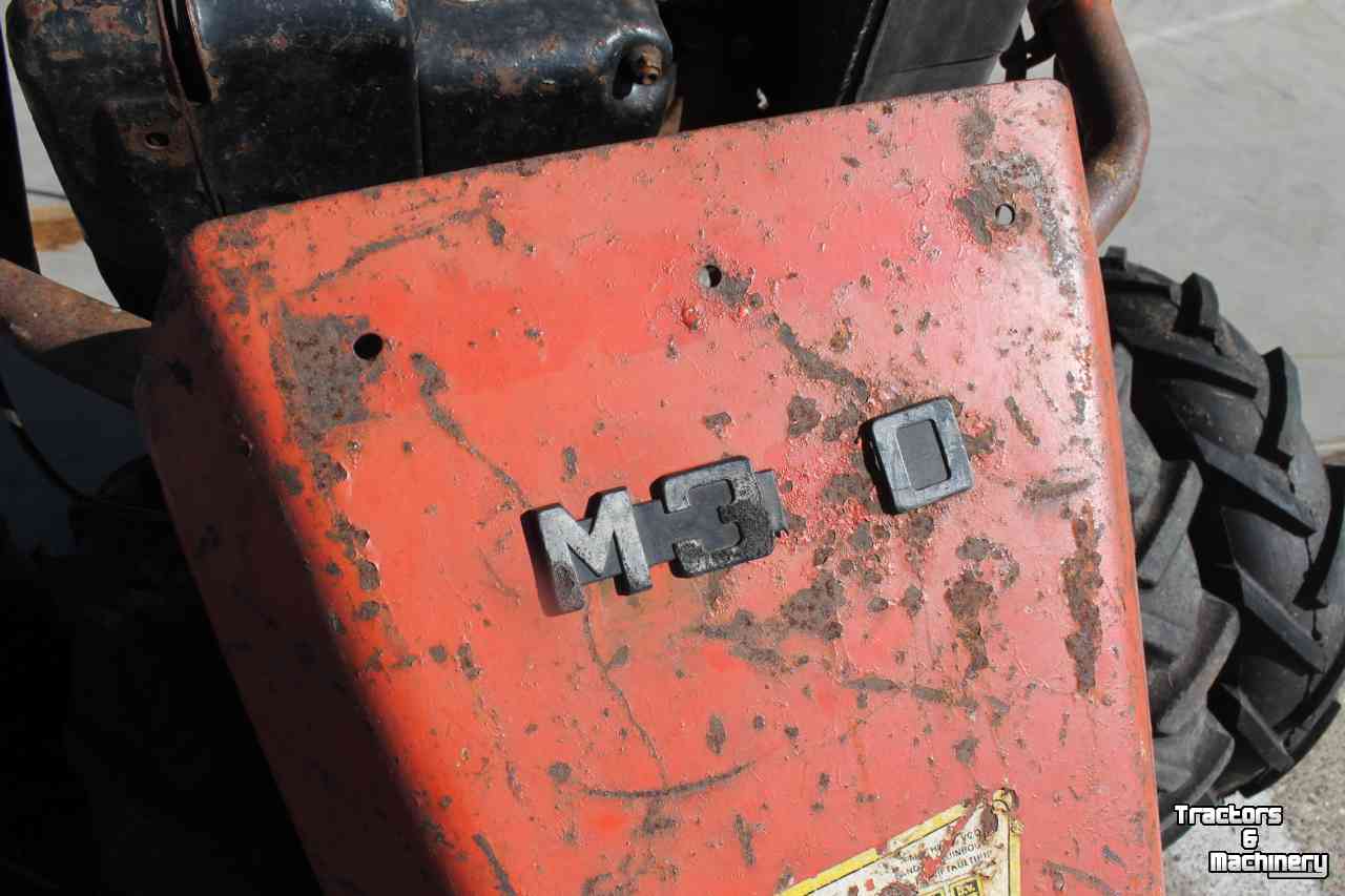 Motoculteur Bucher M300 2-wielige trekker 2-wieler tractor met maaibalk