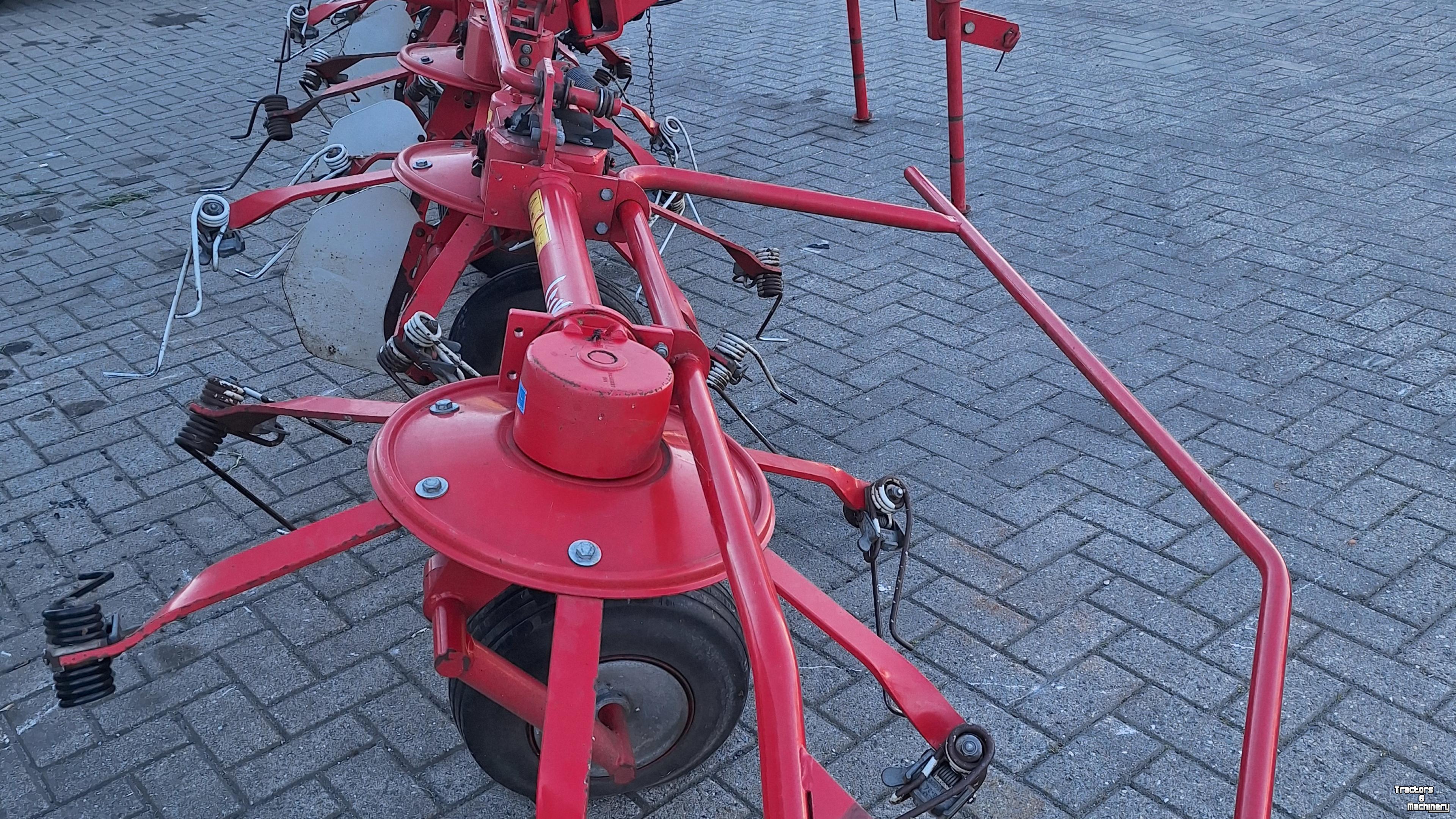 Faneur Lely LOTUS 675