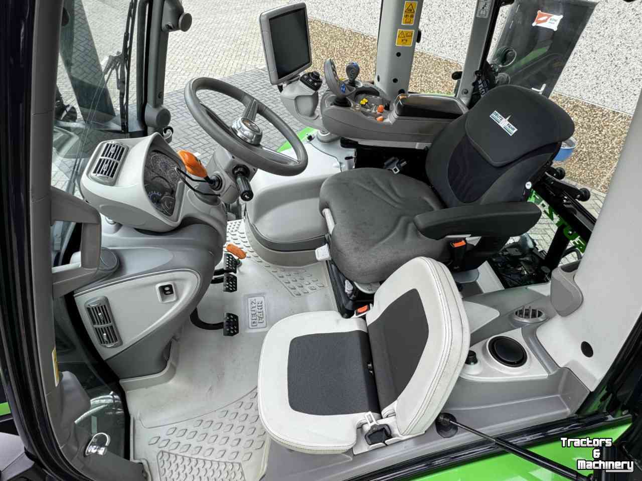 Tracteur Deutz-Fahr Agrotron 6210 TTV vario Stage V Fronthef+pto Lucht Hydr rem GPS 1382u