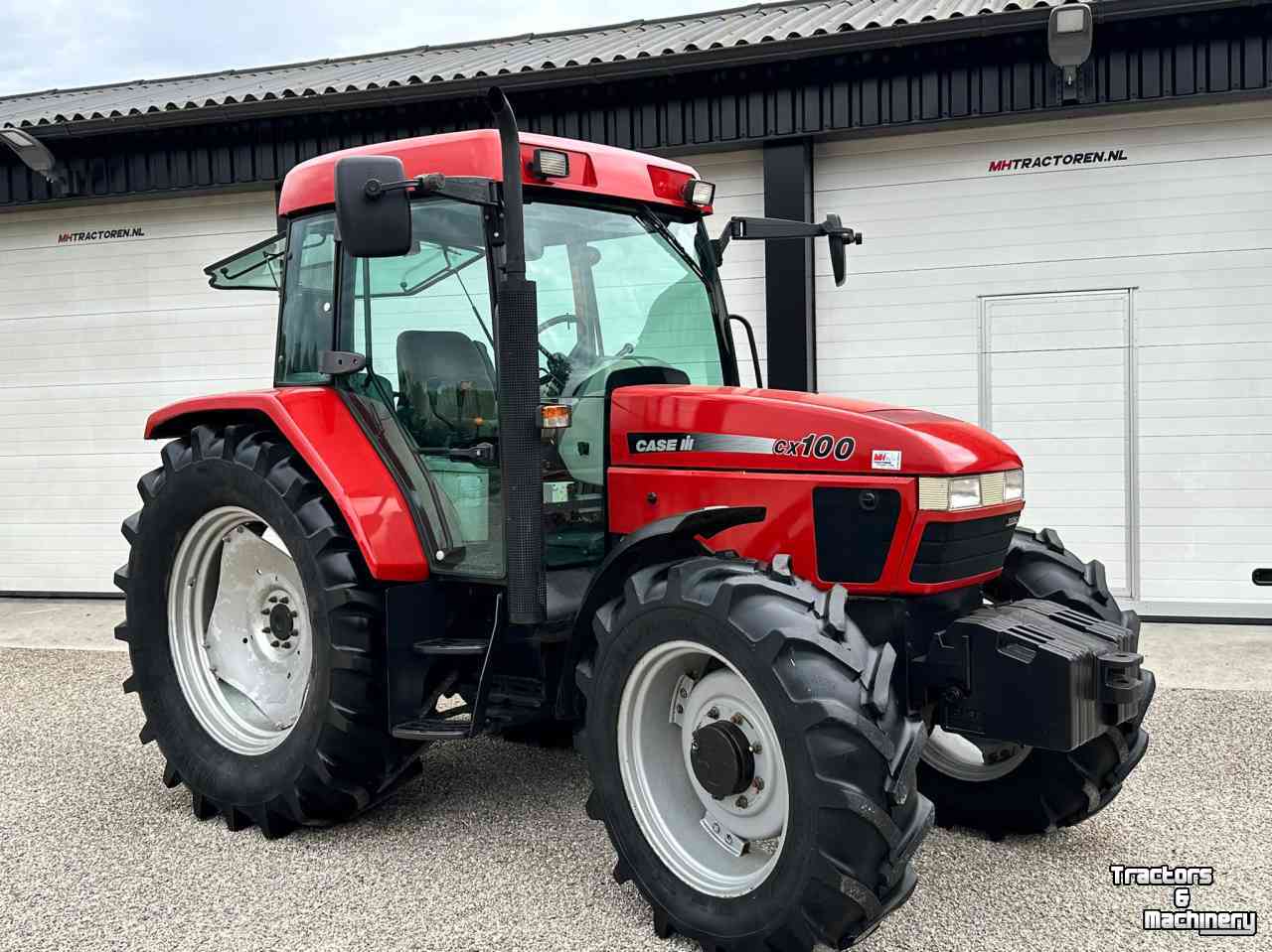 Tracteur Case CX100