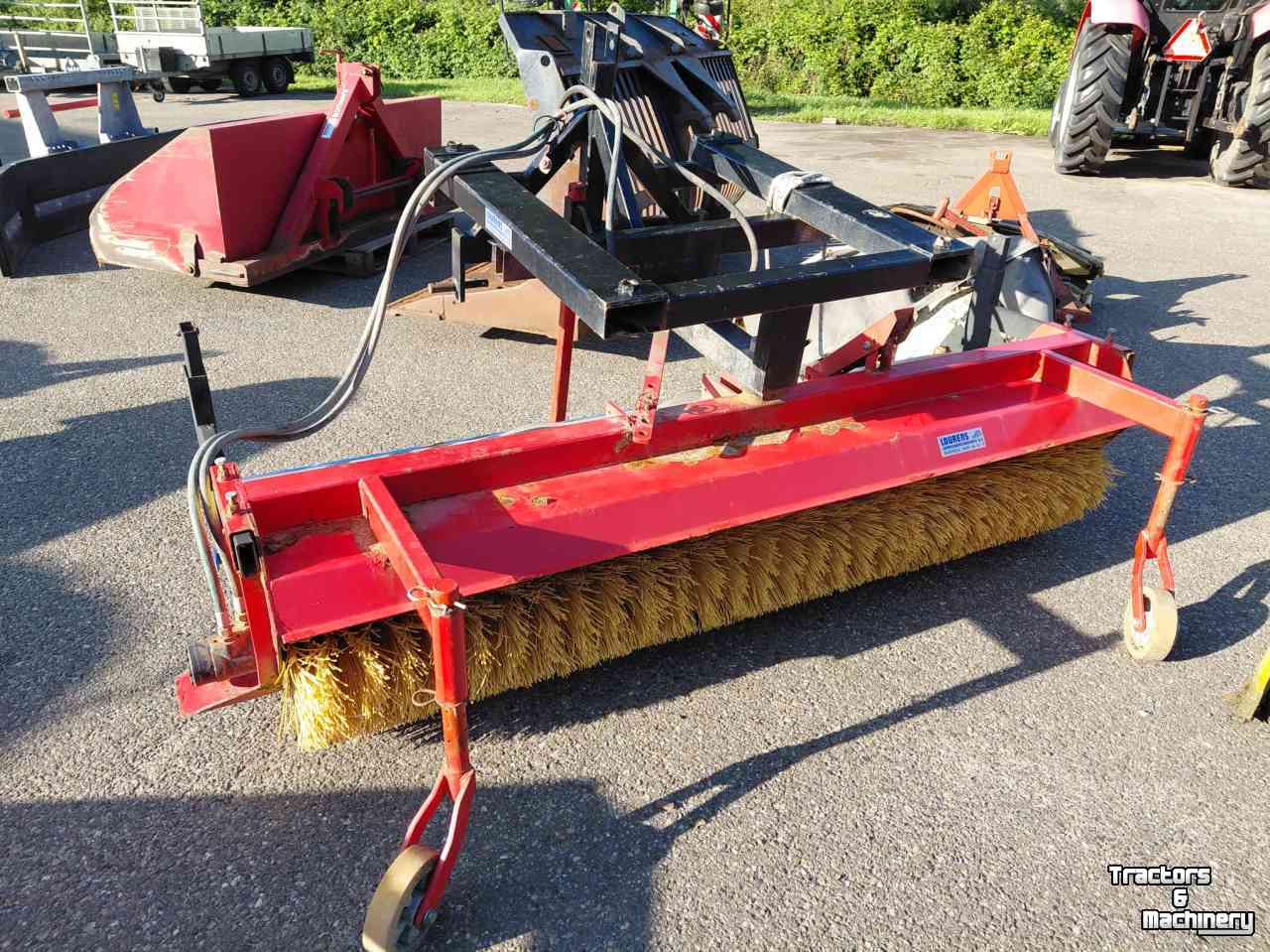 Balayeur Qmac KM225 Veegmachine